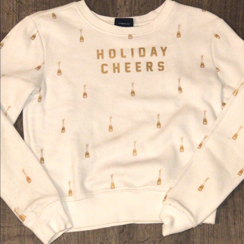 I am selling a sweat shirt from CHEMISTRY (c-life group.com)